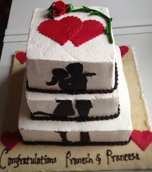 Picture of Chefs Wedding Cake Triple Decor 12lb