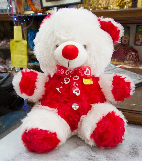 red white teddy bear