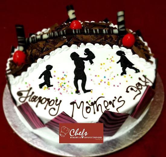 Picture of Chefs Bakery Mothers Day Special Black Forest Cake